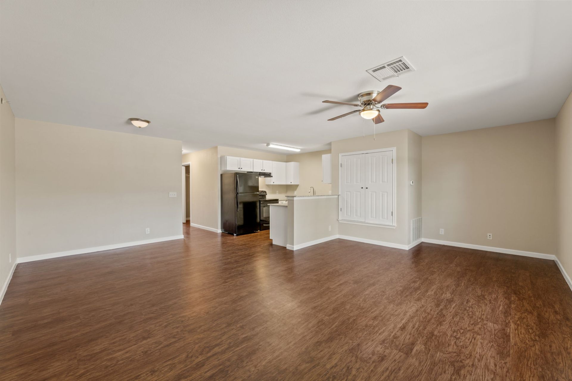 2-bedroom 2x2 floor plan at Montierra Ranch